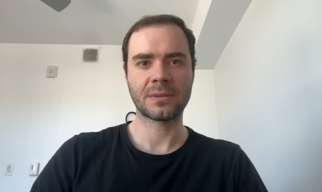 e7639b12j00t4gs8c009nd000u000hwm 前 OpenAI 研究员:AI Agent 的真正落地仍需十年