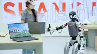 人形机器人技术突破与商业落地关键｜数据闭环全攻略